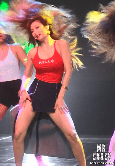 현아 골반존나돌려.gif