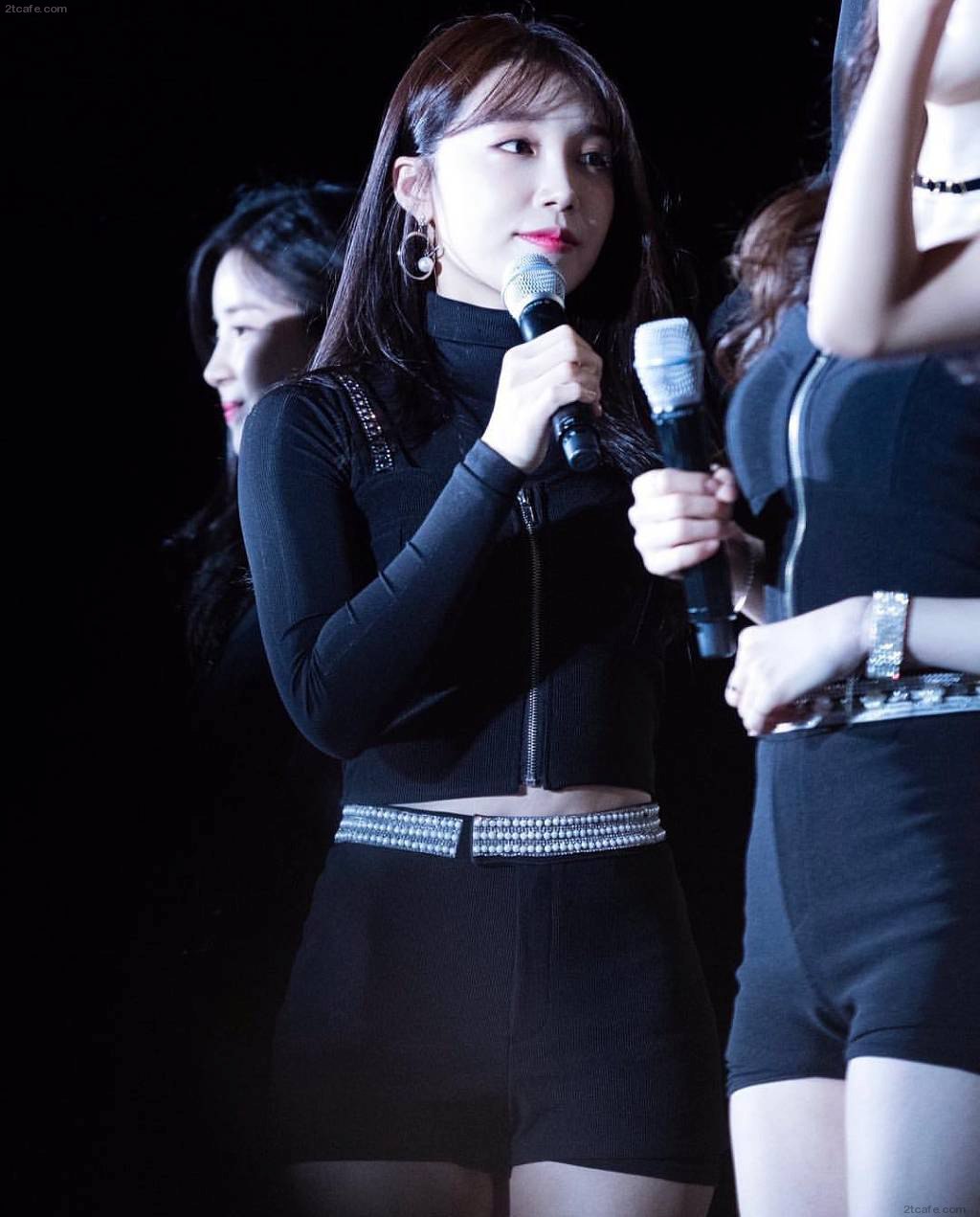 탄탄한 정은지 몸매
