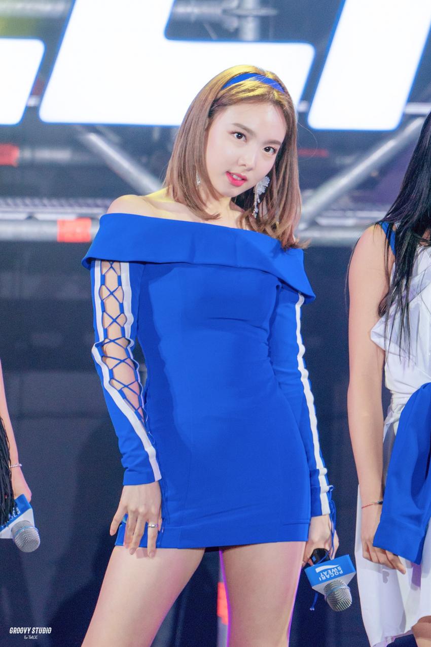 1537467743-1.jpg