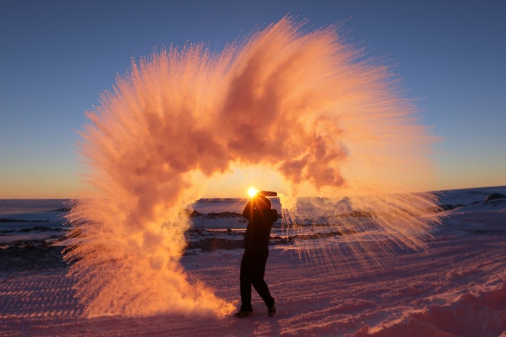 209005-1000-14471607853439210-1000-1446450434antarctic.jpg