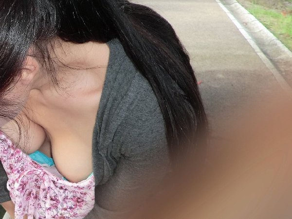 downblouse_boob7627011.jpg