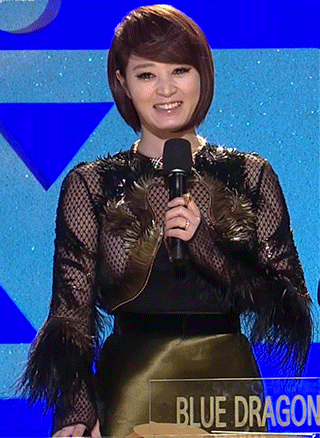 김혜수 젖신감