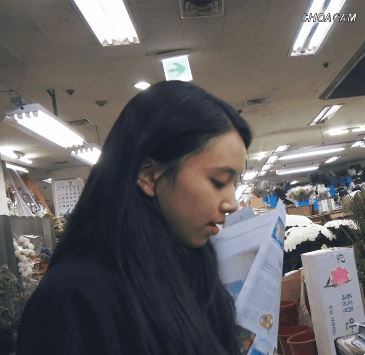 딸기따는 채영이