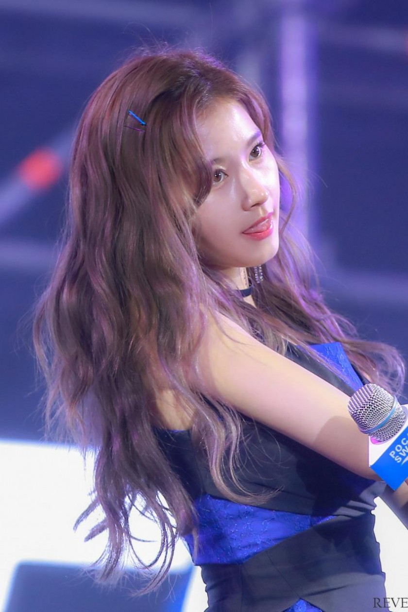 사나