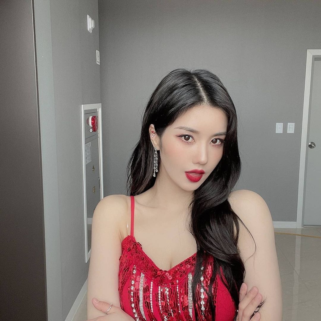권은비 인스타