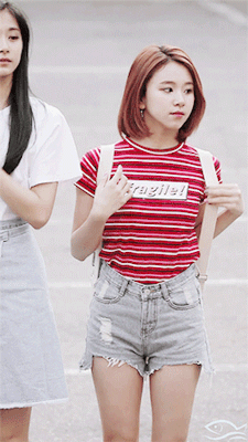 애기애기한 채영이