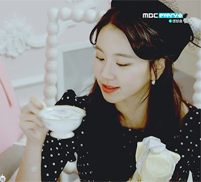 움짤 채영 멜론 뮤직어워드