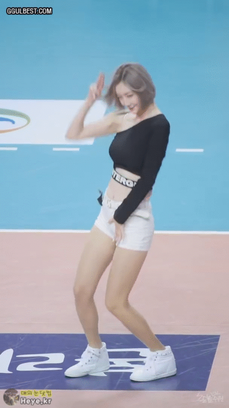 원오프숄더 서현숙