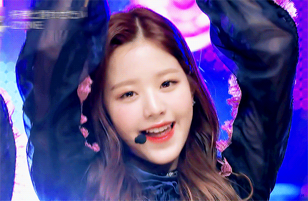 아이즈원 일본 데뷔 무대 장원영