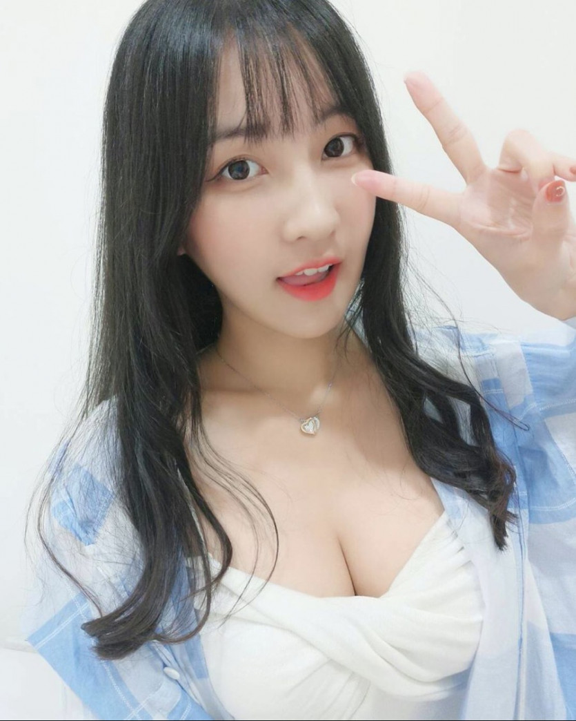 대만 인스타녀 lebaby0v0