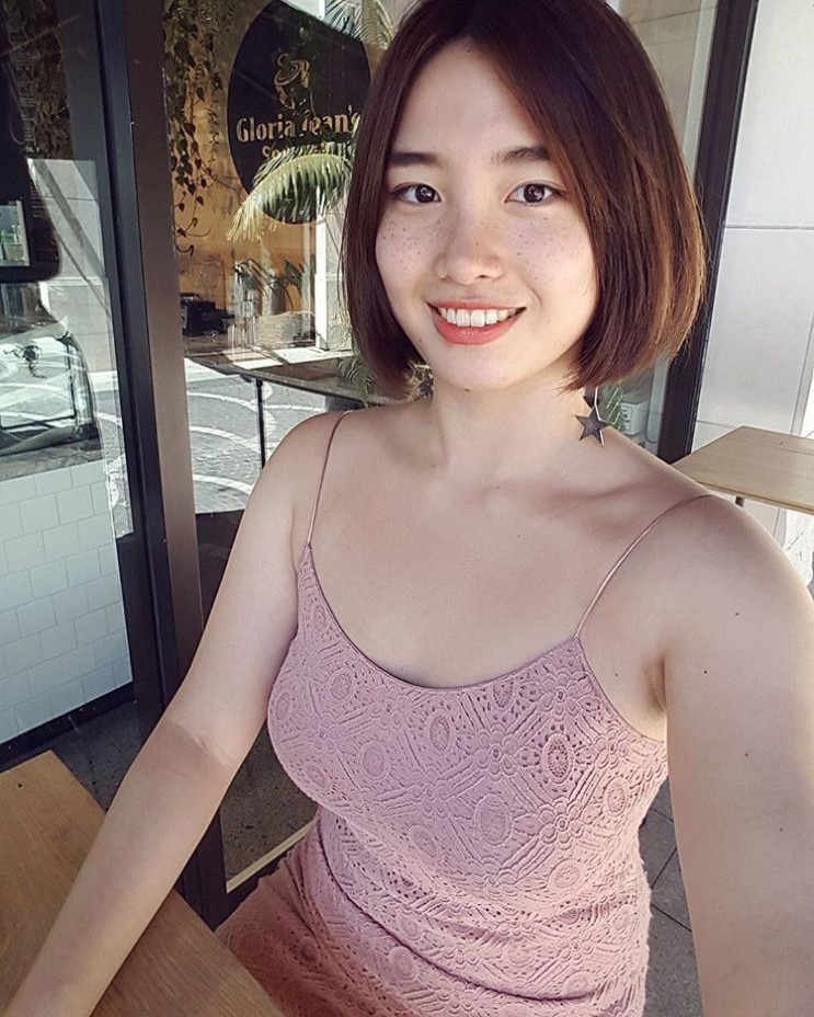 주근깨가 매력적인 모델13