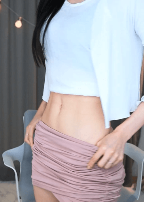 요새 운동해서 몸매에 자신감 붙었다는 여캠