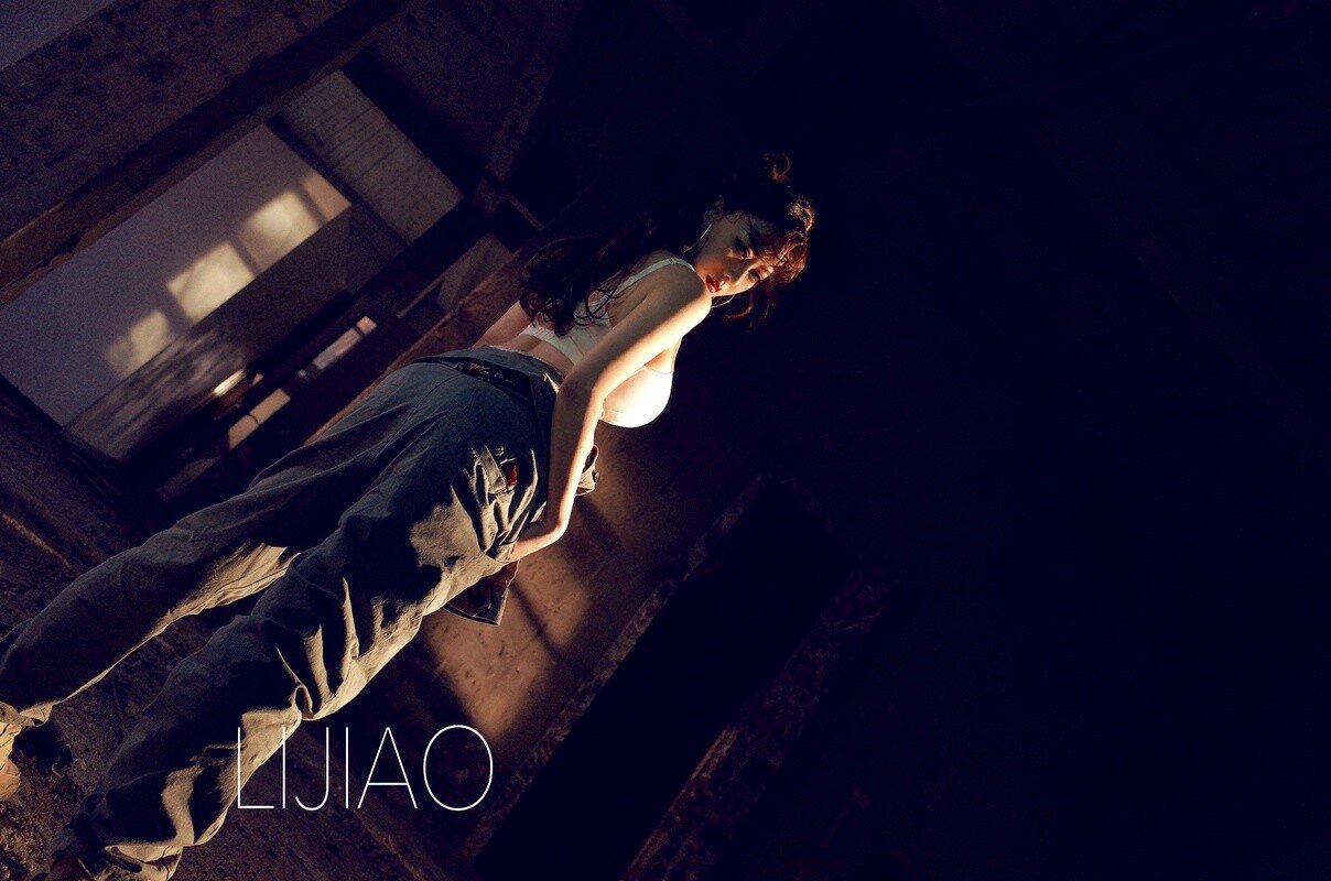 엄청난 거유모델