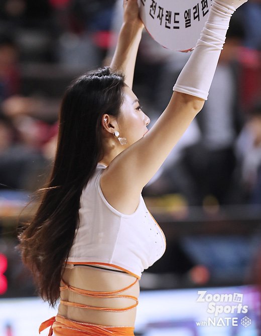김보라