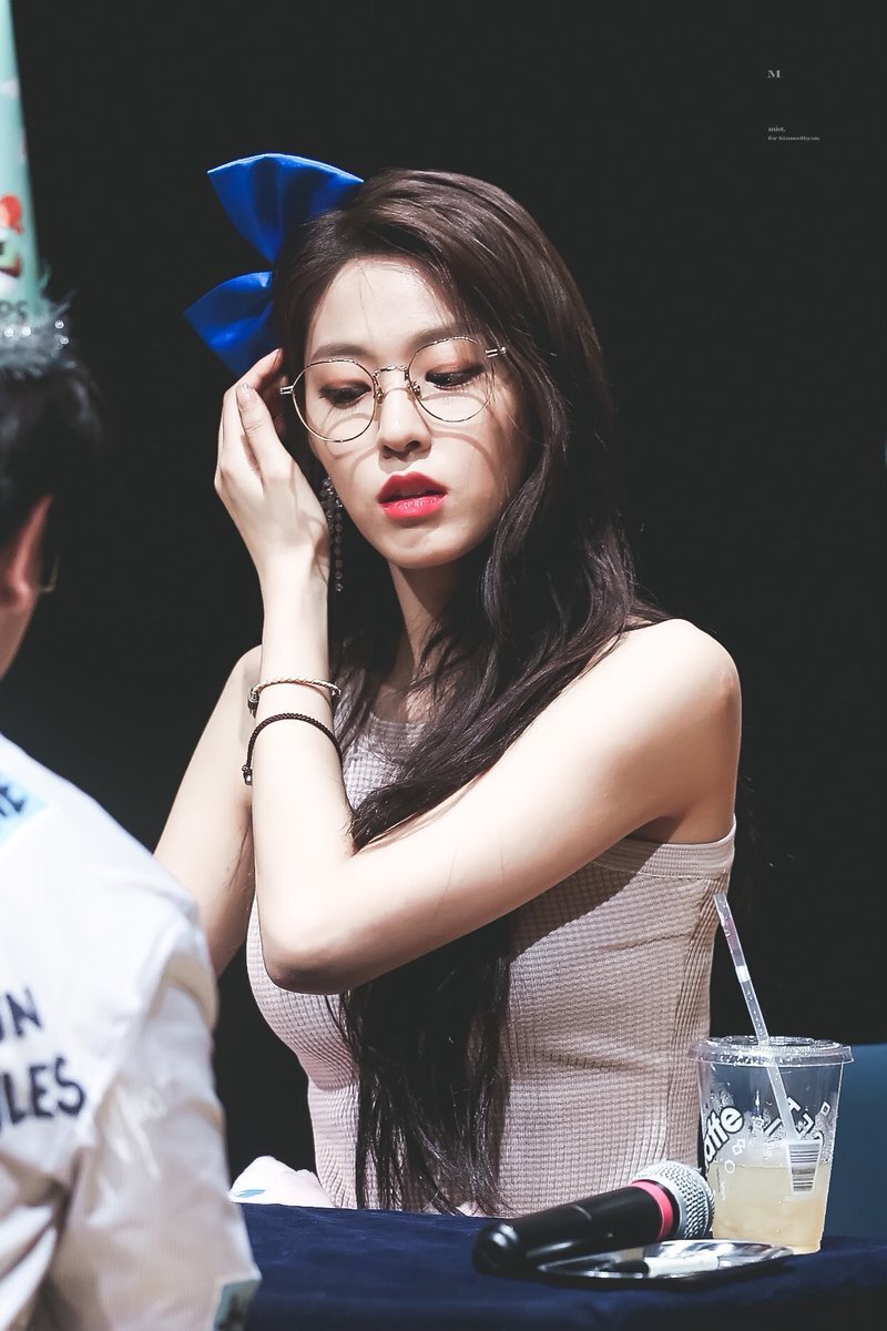 설현 오우야