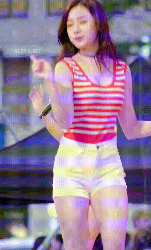 에이프릴 막내 진솔