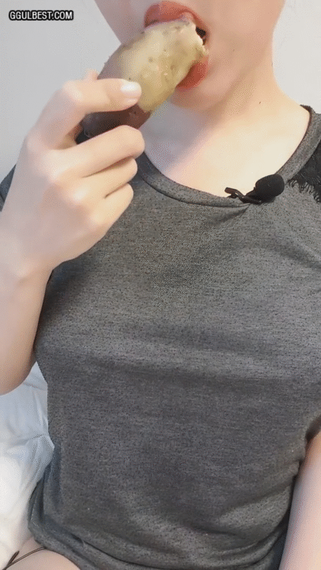 고구마 먹방 ㅊㅈ.gif