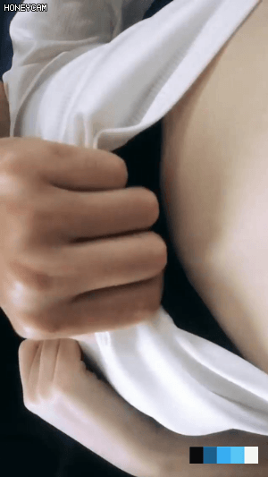 상의 올려 브라 보여주기