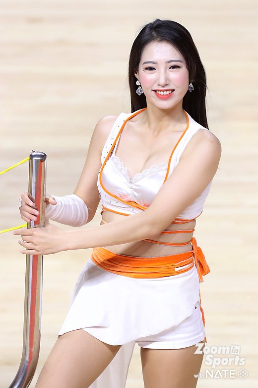 김보라
