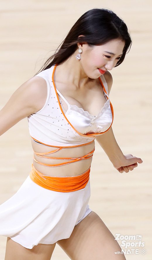 김보라