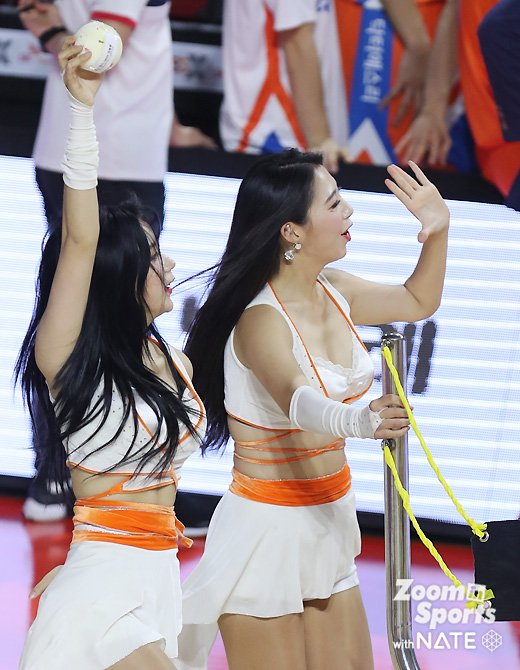 김보라