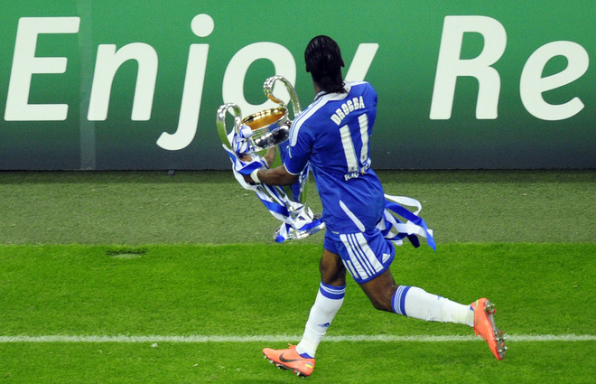 Chelsea's Ivorian Forward Didier Drogba Runs