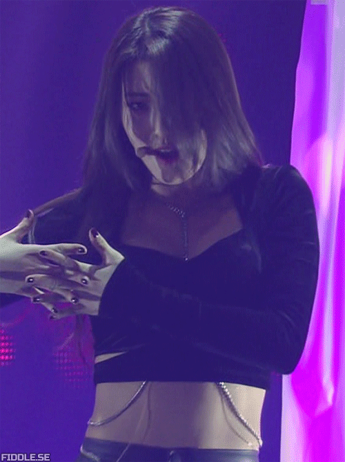 
			수지 ㅅㄱ의 미세한 떨림.gif 		