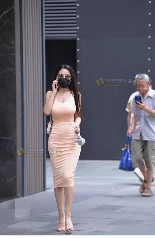 먹튀검증 토토군 포토 중국 길거리 처자