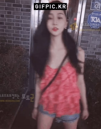 먹튀검증 토토군 포토 섹시와 청순가련 인스타녀