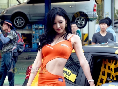 레이싱 처자들