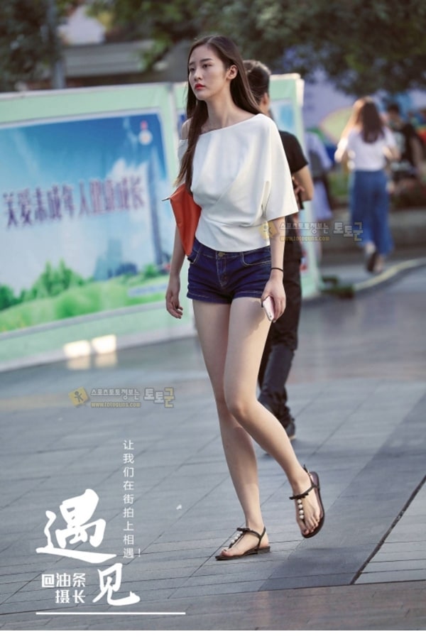 먹튀검증 토토군 포토 중국 길거리 처자