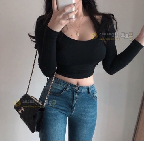 먹튀검증 토토군 포토 크롭티 처자