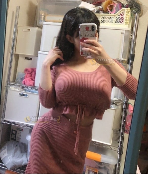 먹튀검증 토토군 포토 볼륨감 쥑이는 처자