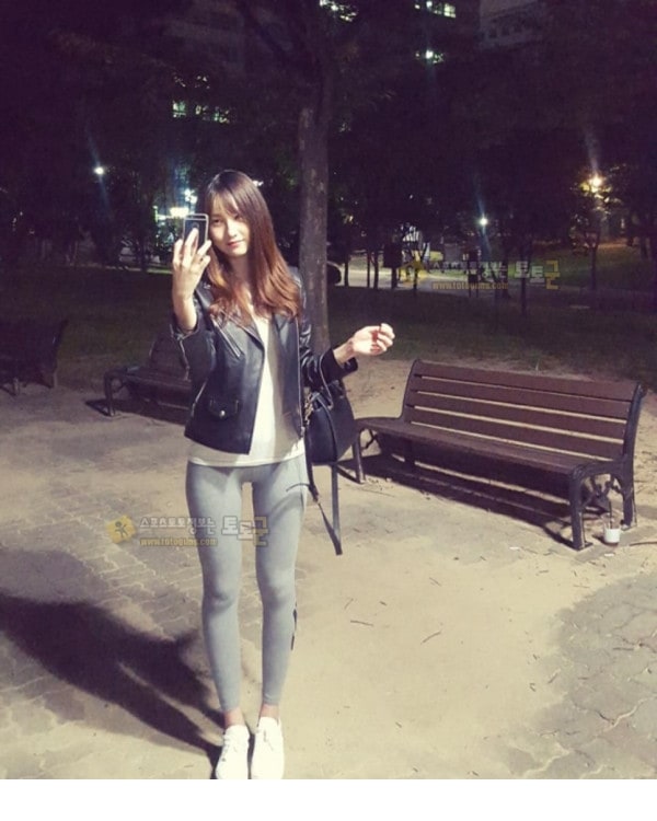 먹튀검증 토토군 포토 요즘 길거리 여성 패션