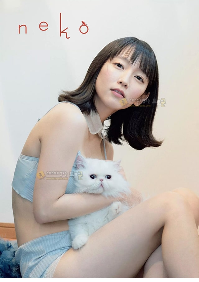 먹튀검증 토토군 포토 이상한 세계에 귀여운 언니 리호 요시오카