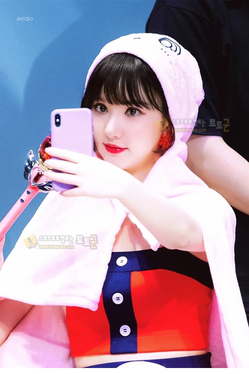 여자친구 은하.