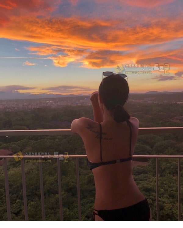 먹튀검증 토토군 포토 이국적인 미모의 임민화 먹튀검증 토토군 포토 이국적인 미모의 임민화