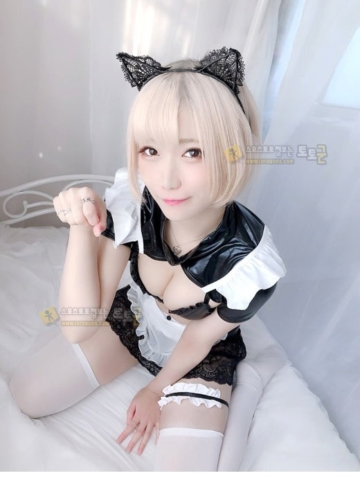 메이드 컨셉 그라비아녀