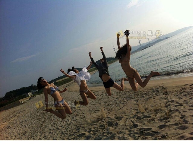 먹튀검증 토토군 포토 SNS에 올라온 점핑하는 처자들