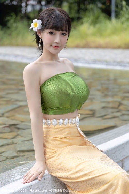 머리에 꽃단처녀