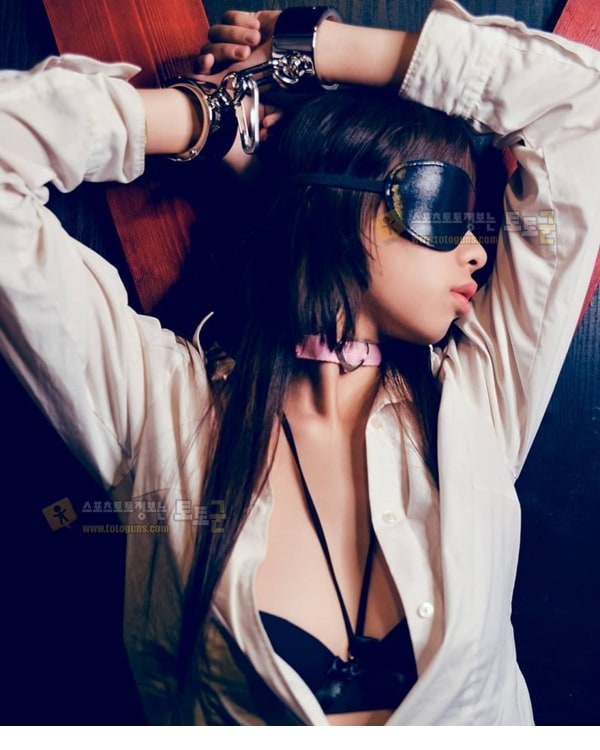 먹튀검증 토토군 포토 수갑플레이