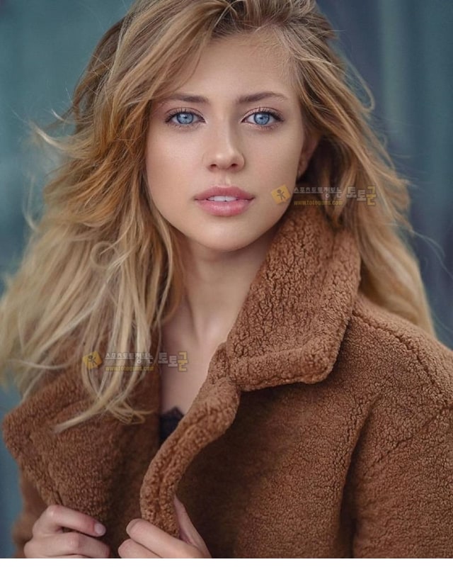 먹튀검증 토토군 포토 와꾸 쩌는 천조국녀