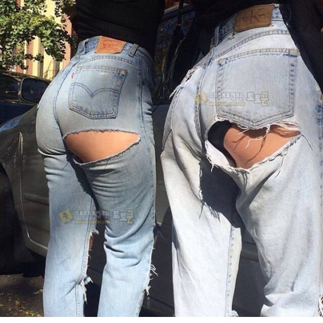 먹튀검증 토토군 포토 청바지 속의 탄탄한 엉덩이 01