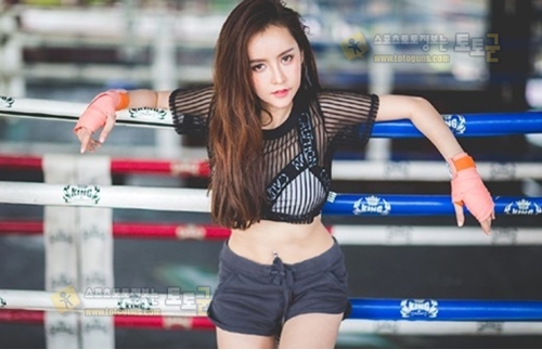 먹튀검증 토토군 포토 요즘 즐겨보는 처자