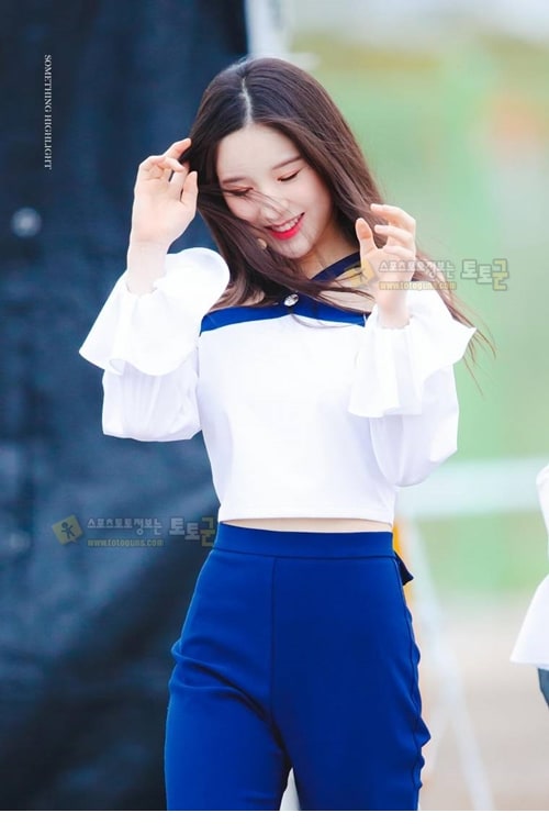 먹튀검증 토토군 포토 이달의소녀 희끼 희진