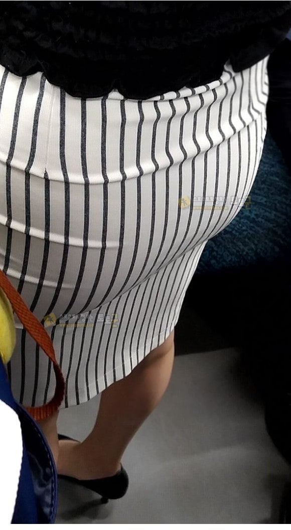 먹튀검증 토토군 포토 관능적인 뒷태녀