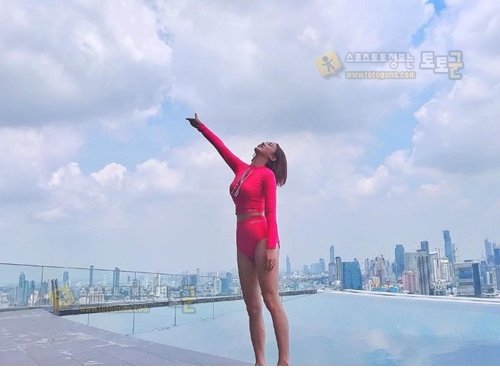 먹튀검증 토토군 포토 휴가중인 치어리더들