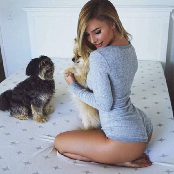 웃어도 섹시하네