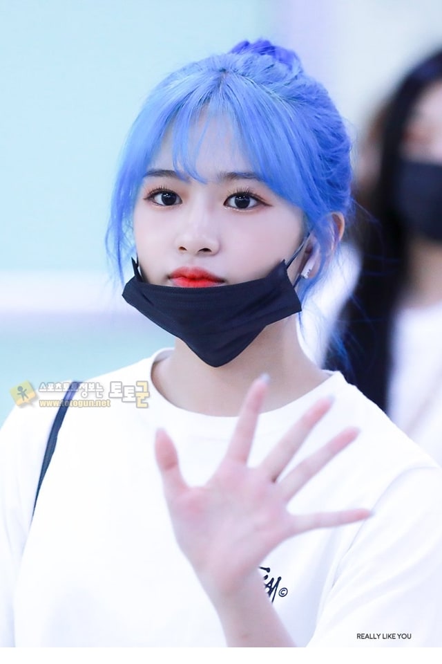 먹튀검증 토토군 포토 아이즈원 안유진