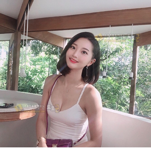 먹튀검증 토토군 포토 휴가중인 치어리더들